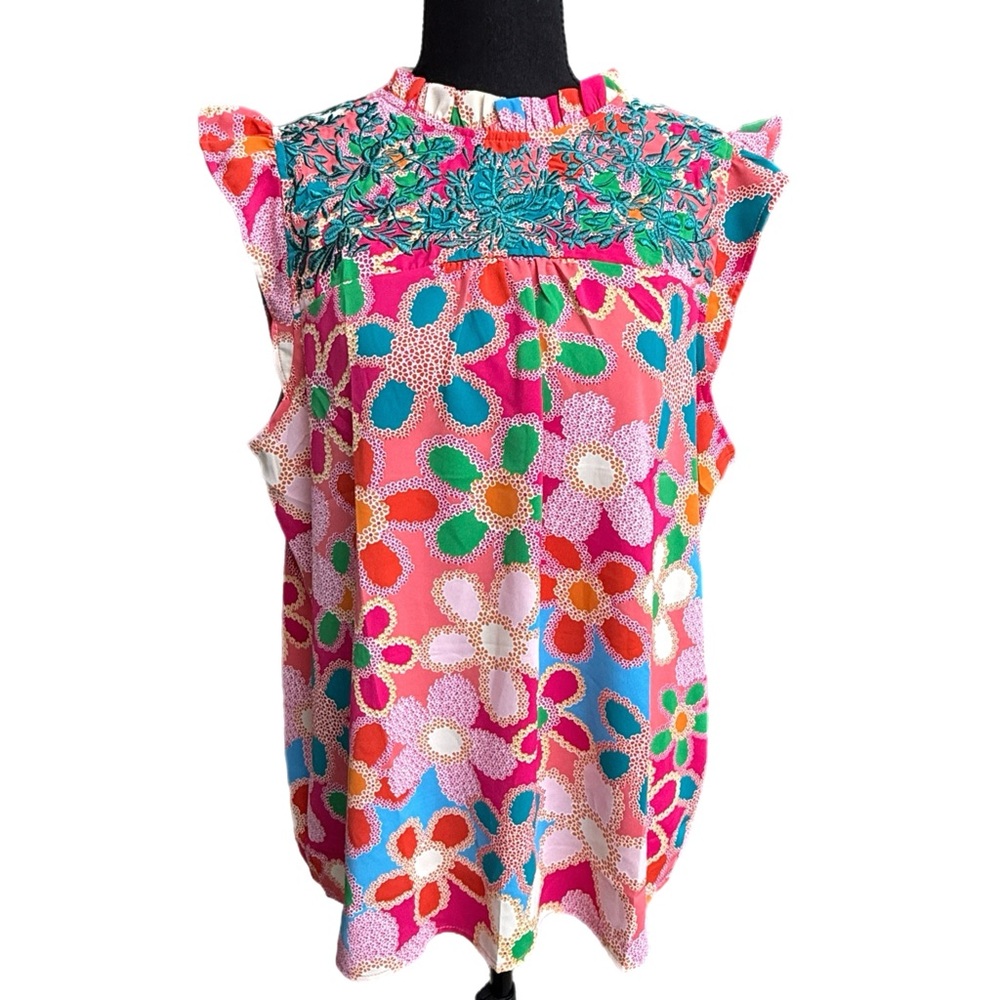 Floral‎ Embroidered Flutter Sleeve Top
